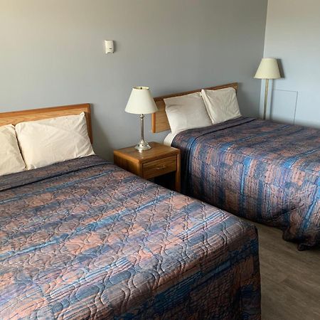 Wild Rose Inn Vegreville Екстер'єр фото